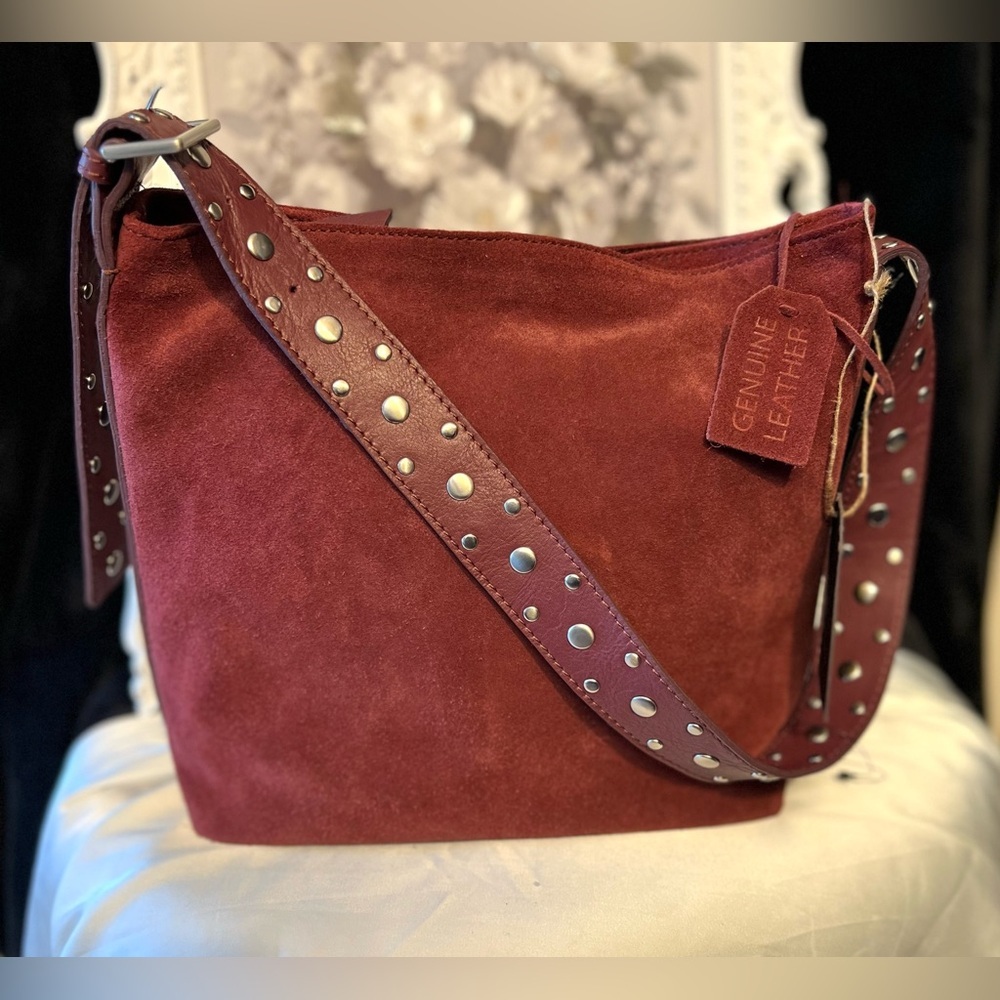 🍷MADE IN INDIA Suede Studded Hobo Elegant Burgundy Shoulder Bag🍷NWT - Picture 9 of 17